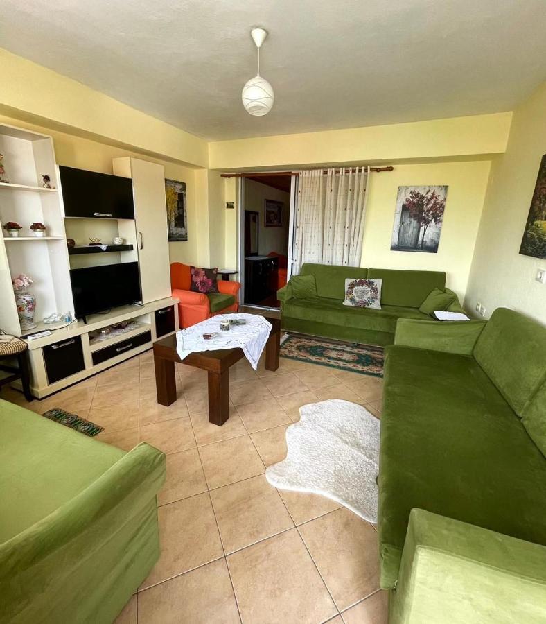 Blue Guesthouse Gjirokaster Luaran gambar