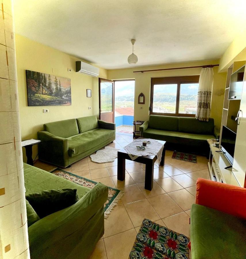 Blue Guesthouse Gjirokaster Luaran gambar
